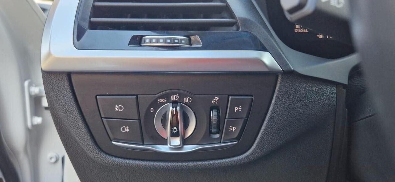Bmw X3 18d 48V 2.0 150Cv (Adatta ai Neopatentati)