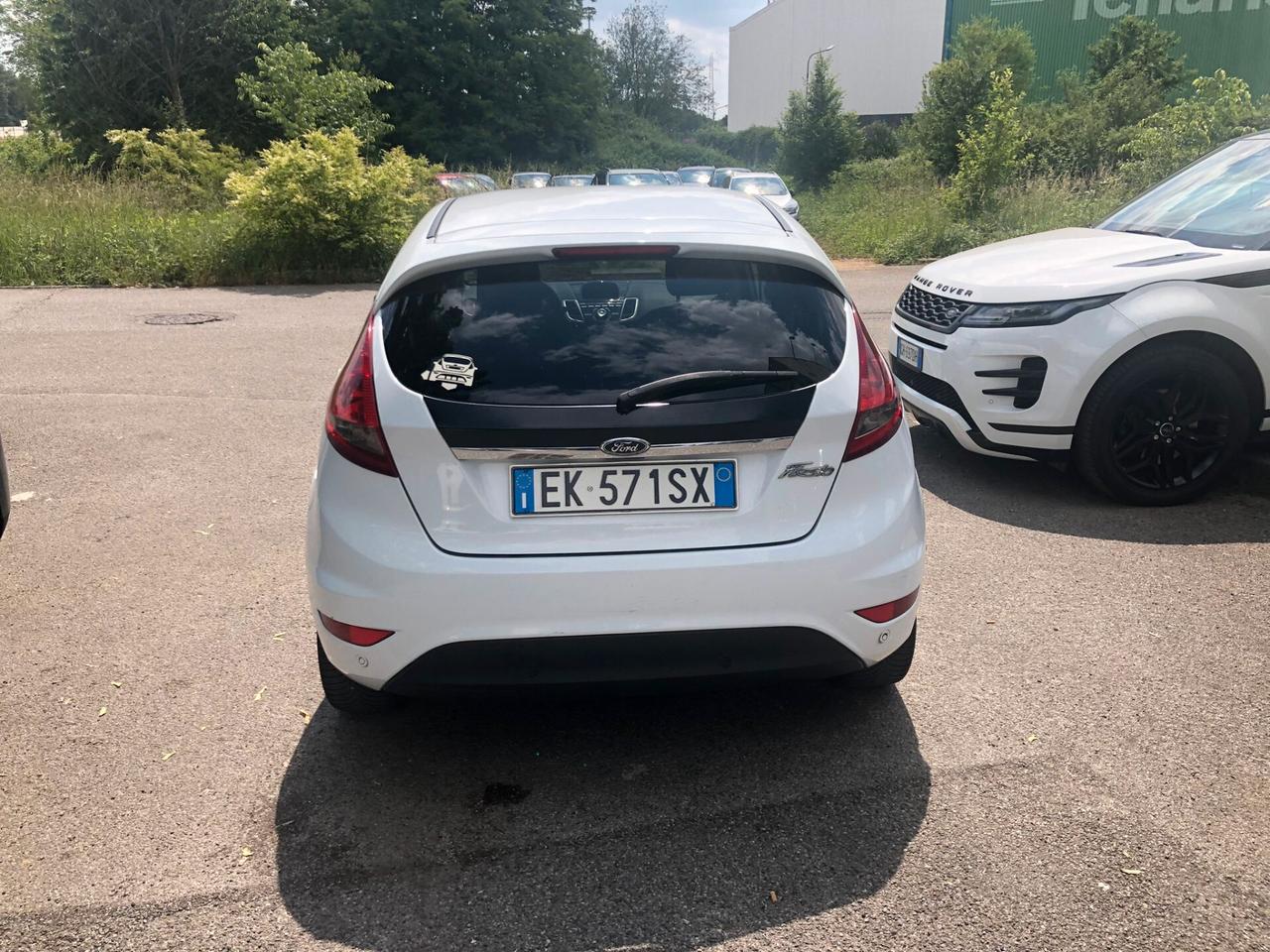 Ford Fiesta 1.4 TDCi 70CV 5 porte Titanium