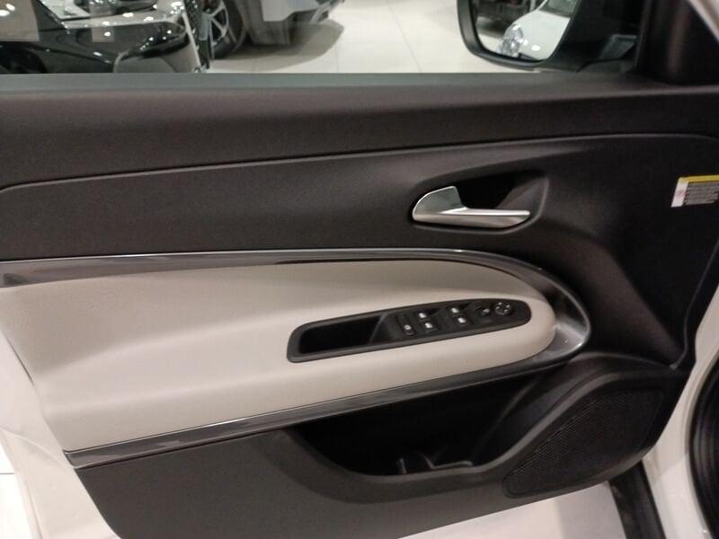 FIAT 600 600 Hybrid 110 CV DCT MHEV La Prima II