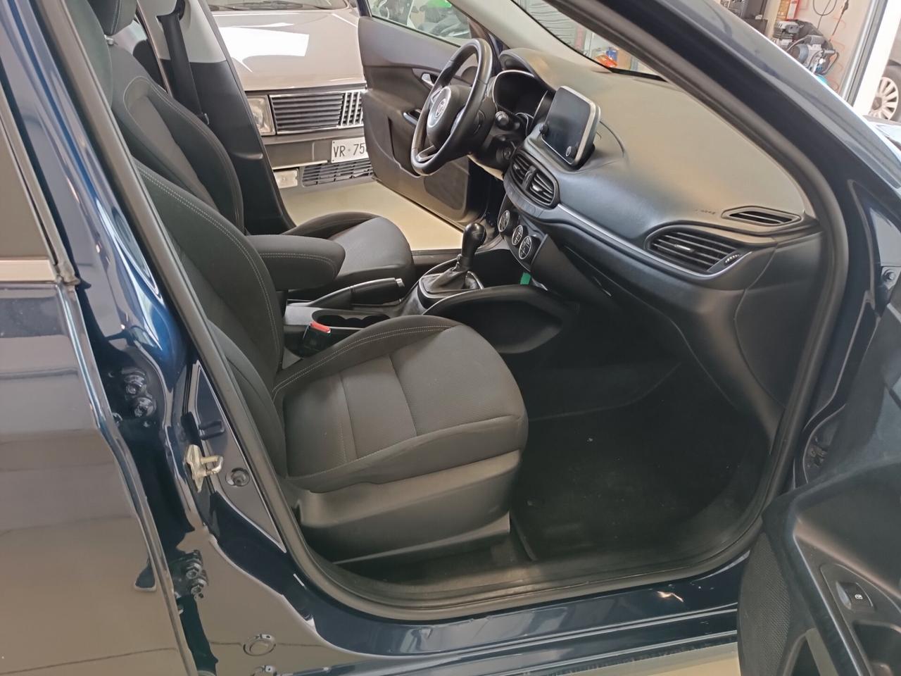 Fiat Tipo 1.6 Mjt S&S DCT SW S-Design
