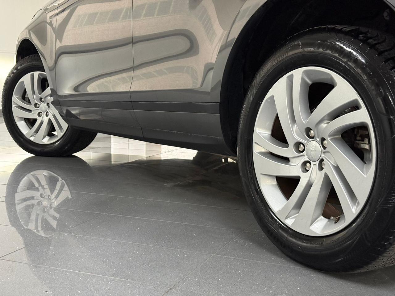 Land Rover Range Rover Evoque HSE D 150 #9346