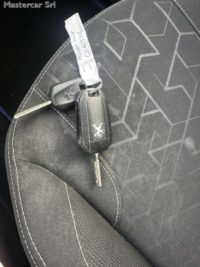 PEUGEOT 2008 2008 1.6 e-hdi 8v Active s ES869YR