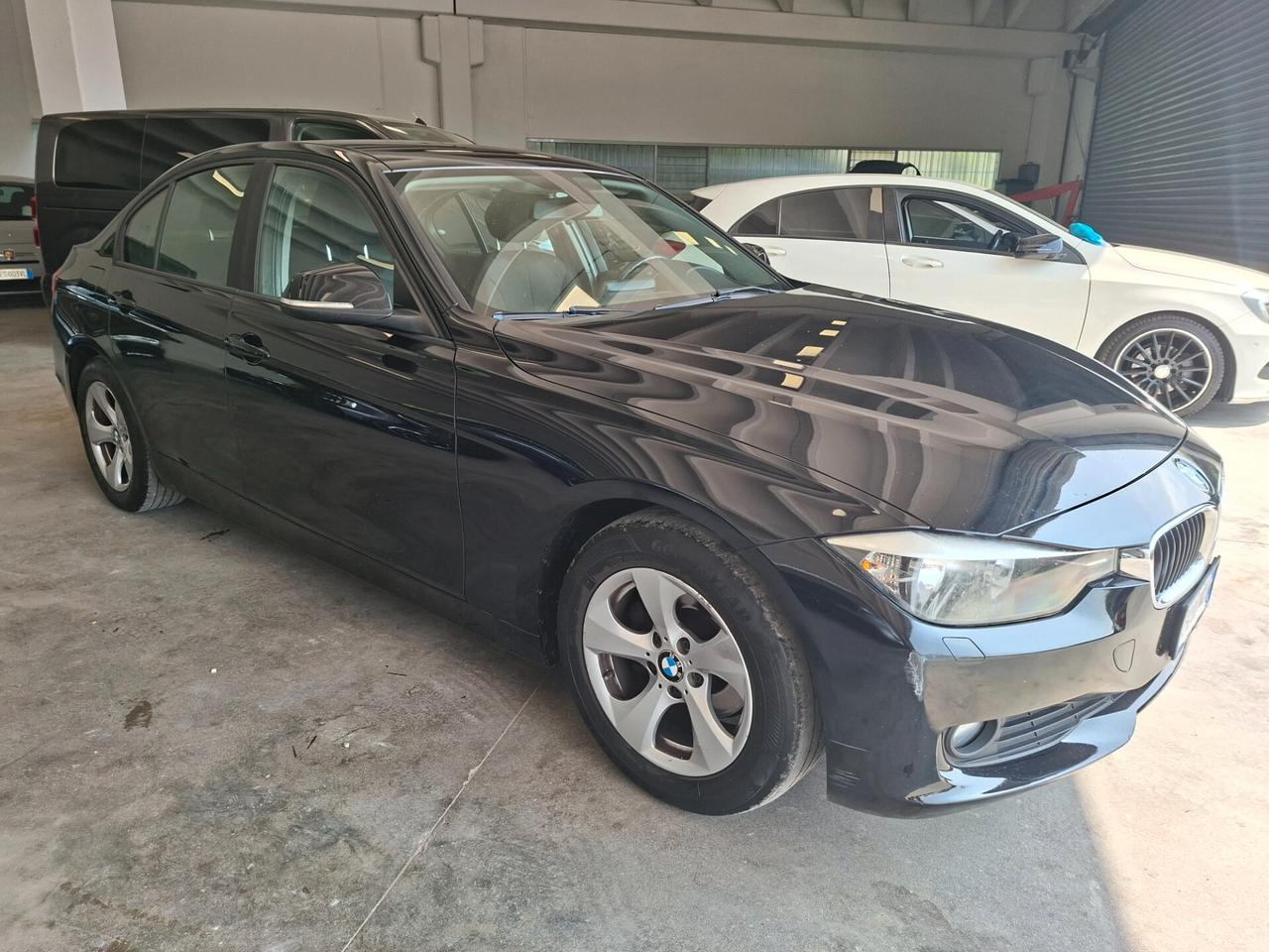 Bmw 320 320d Efficient Dynamics Luxury