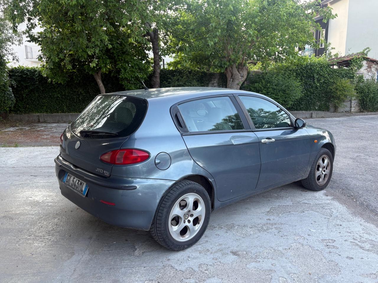 Alfa Romeo 147 1.9 JTD 16V cat 5 porte Distinctive