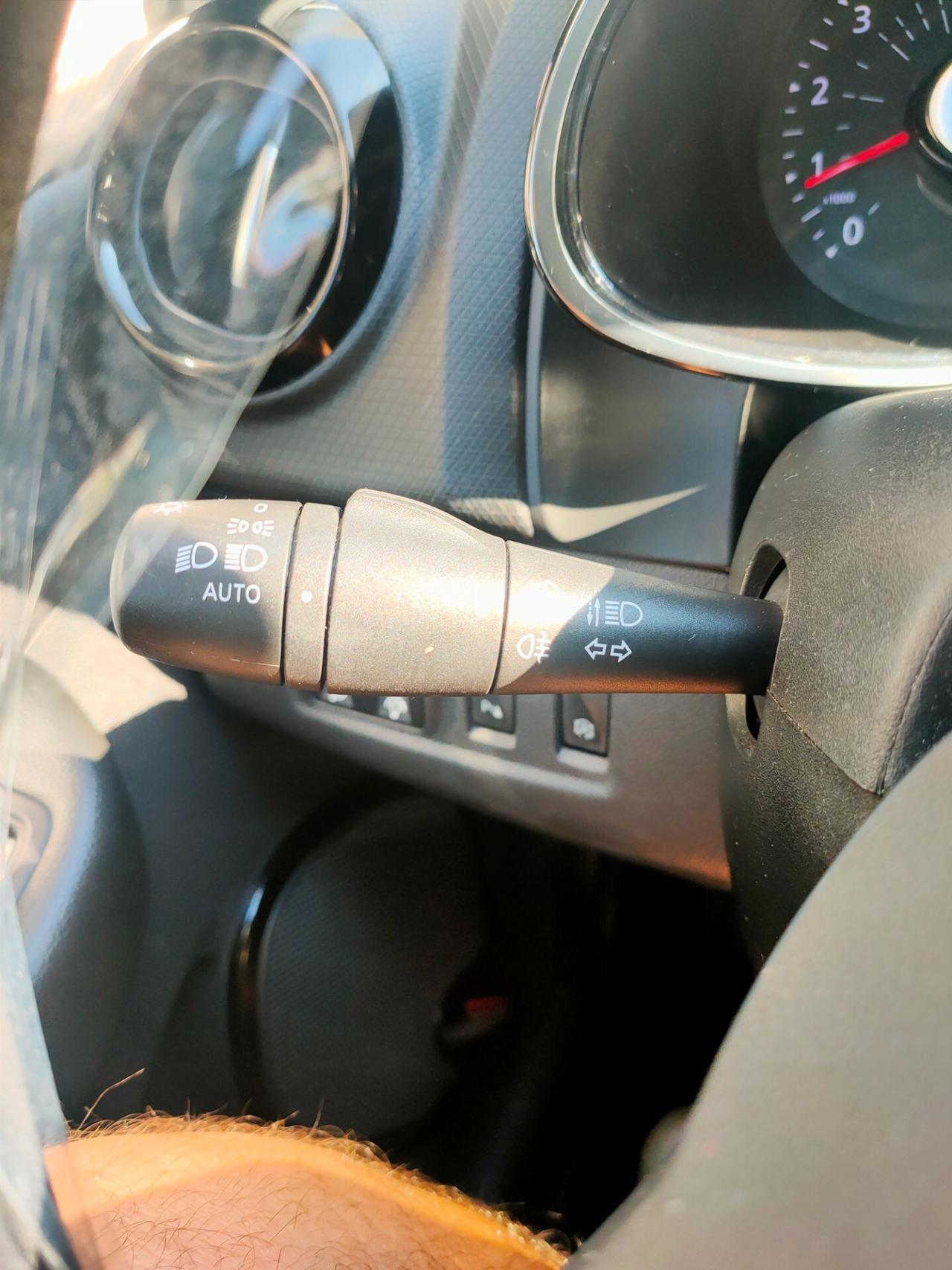 Renault Clio dCi 8V 75CV Start&Stop 5 porte Energy Zen