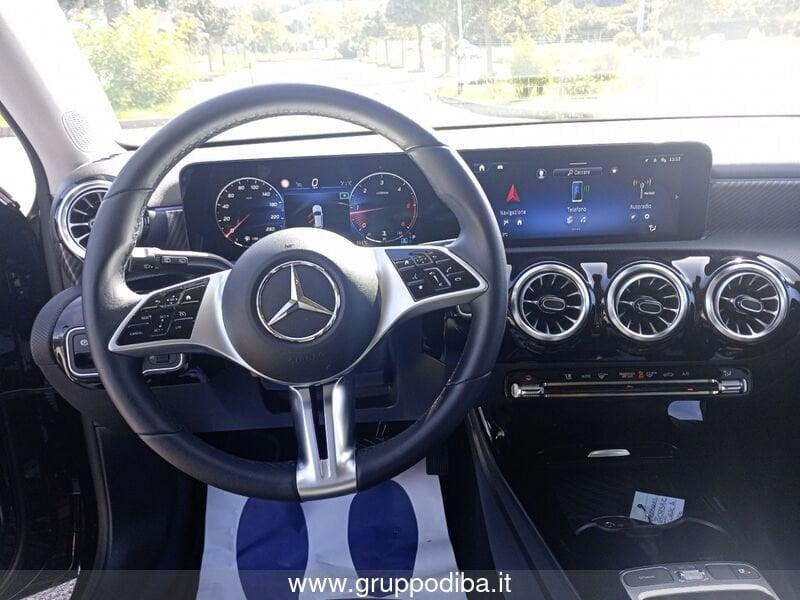 Mercedes-Benz Classe A - W177 2023 A 180 d Progressive Advanced Plus auto