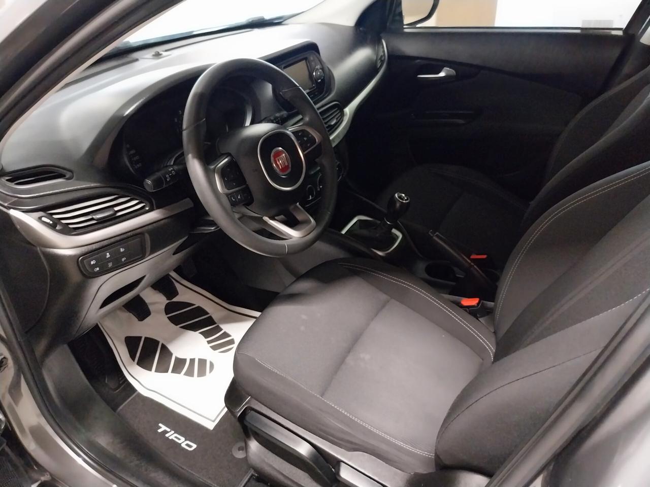 Fiat Tipo 1.3 mjt s&s Easy - ok neopatentati