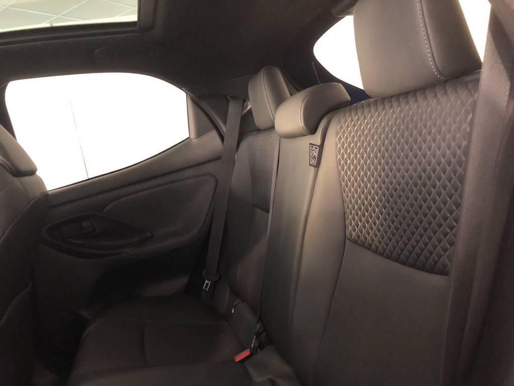 Toyota Yaris 1.5 VVT-iE Hybrid Lounge E-CVT