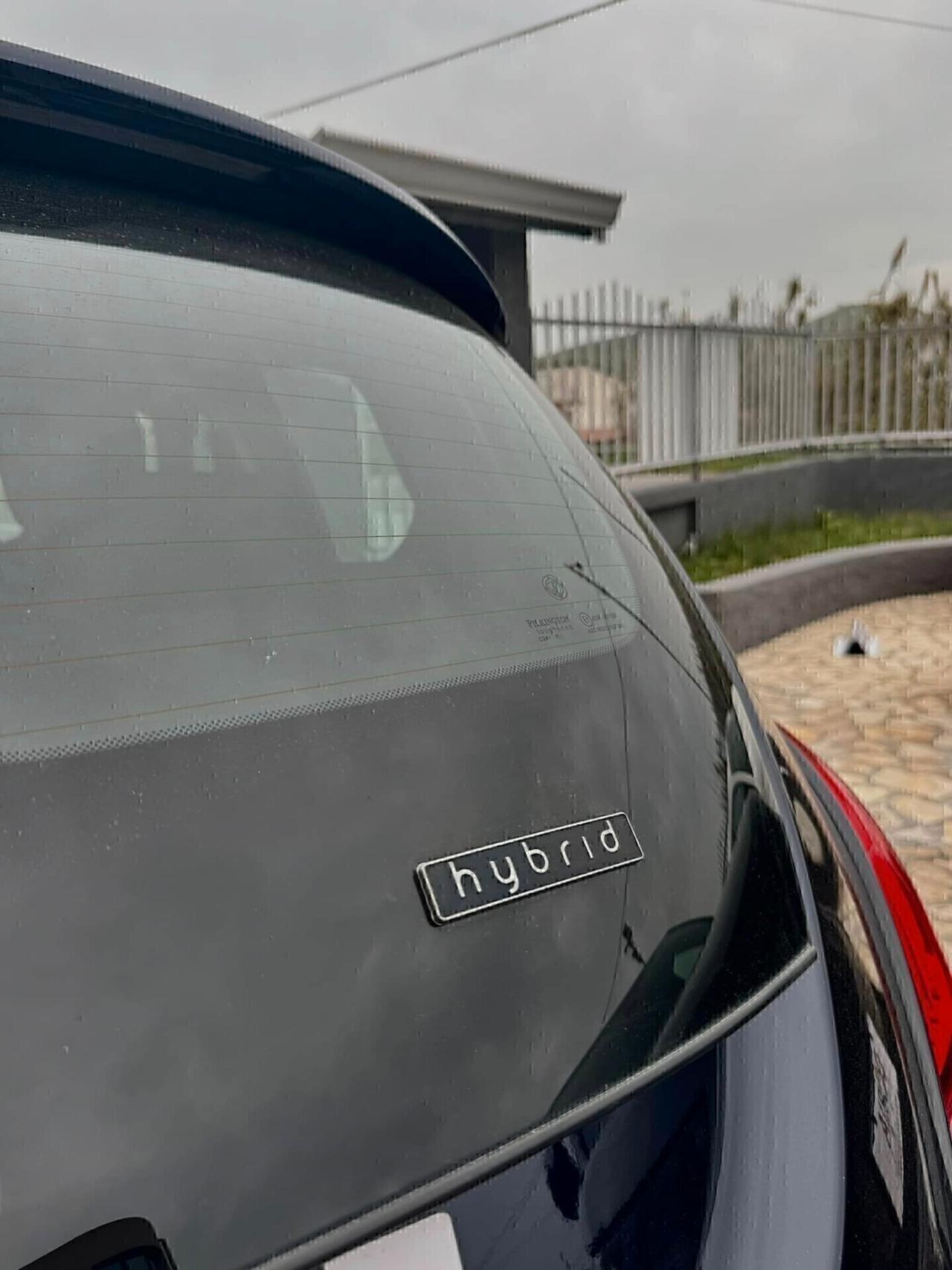 Lancia Ypsilon 1.0 FireFly 5 porte S&S Hybrid Ecochic Gold