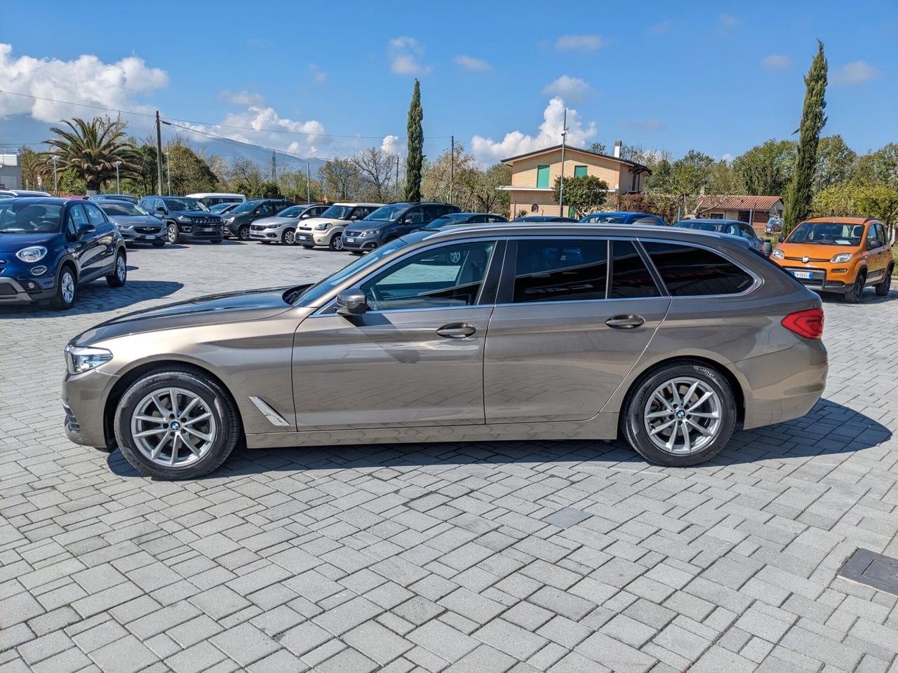 BMW 520d TOURING - AUTO - NAVI - UNIPRO