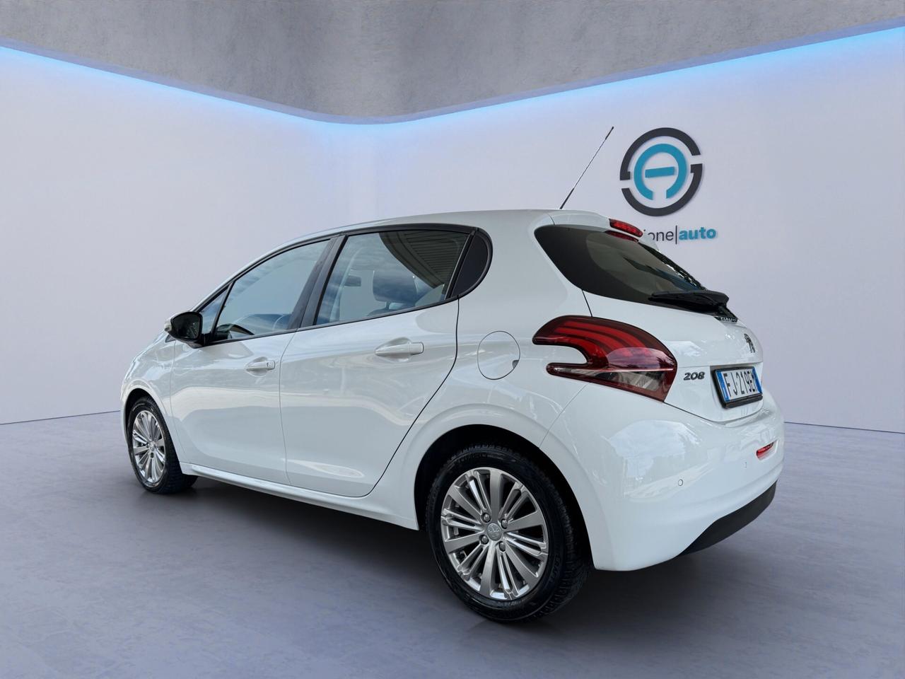 Peugeot 208 BlueHDi 75 5 porte Allure