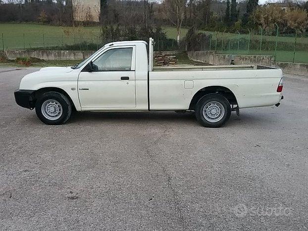 Mitsubishi L200 2.5 TDI 2WD 90CV Cabina Singola