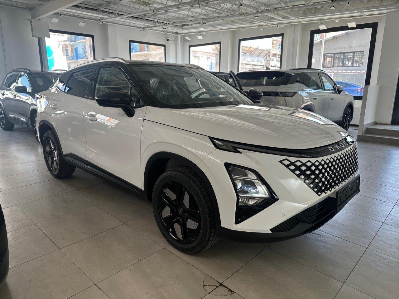 Omoda 5 Omoda 5 SHS-H 1.5 tgdi hev Premium auto NUOVA DA ORDINARE