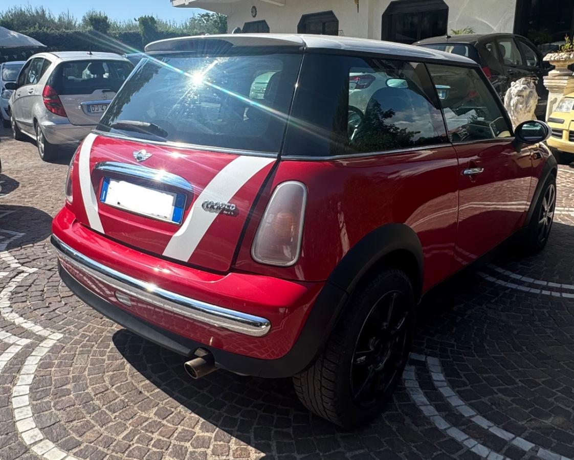 MINI 1.6 16V Cooper bellissima
