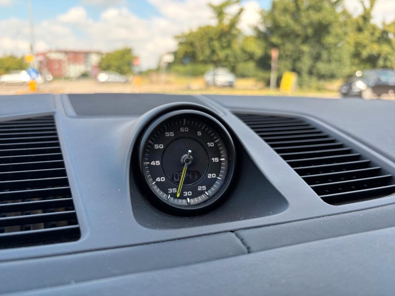 Porsche Cayenne 3.0 V6 E-Hybrid full optional