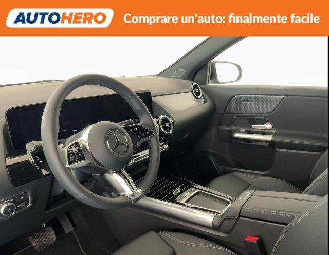 MERCEDES-BENZ GLA 180 d Business Extra auto