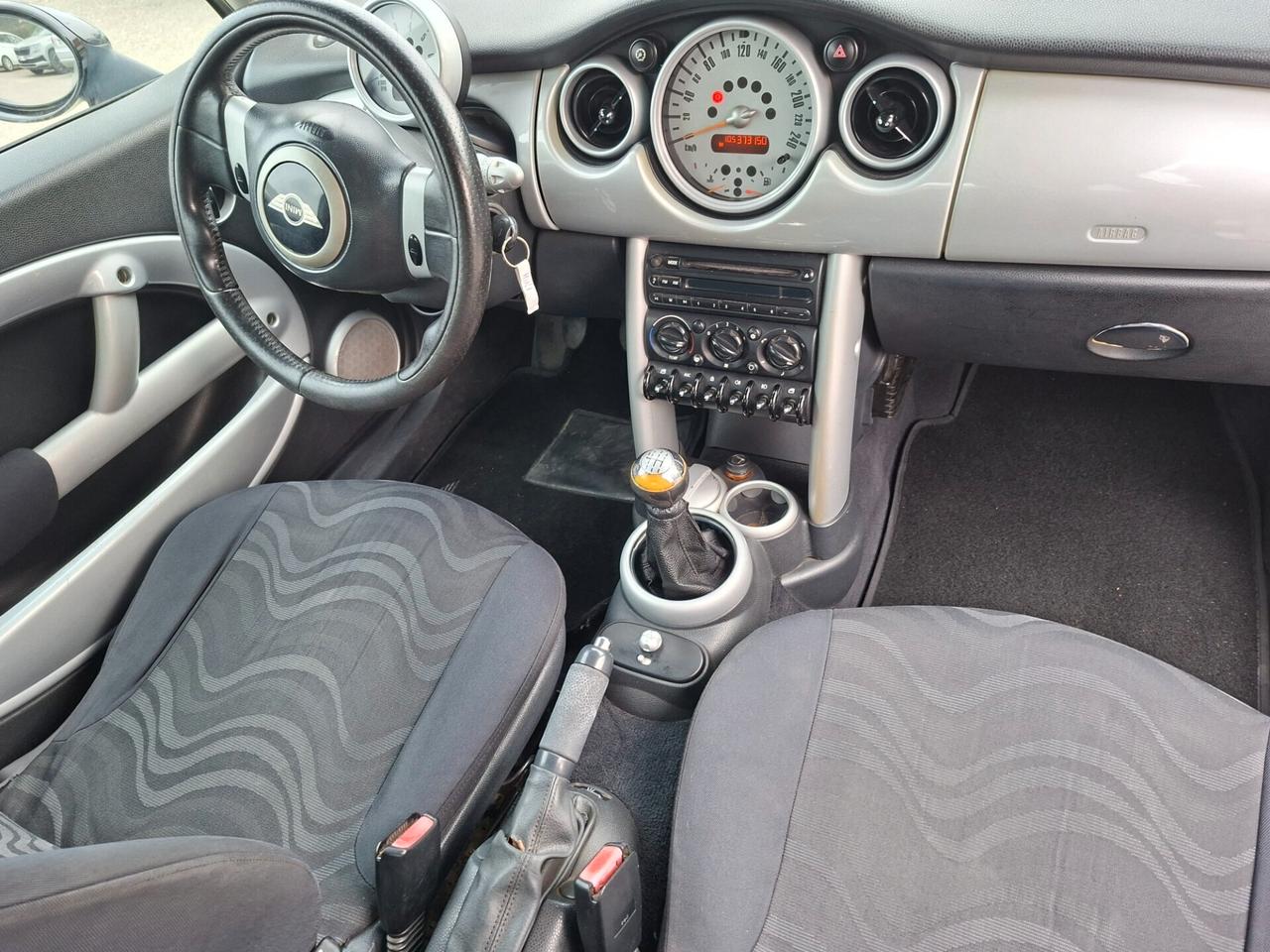 Mini 1.4 One D - 2004