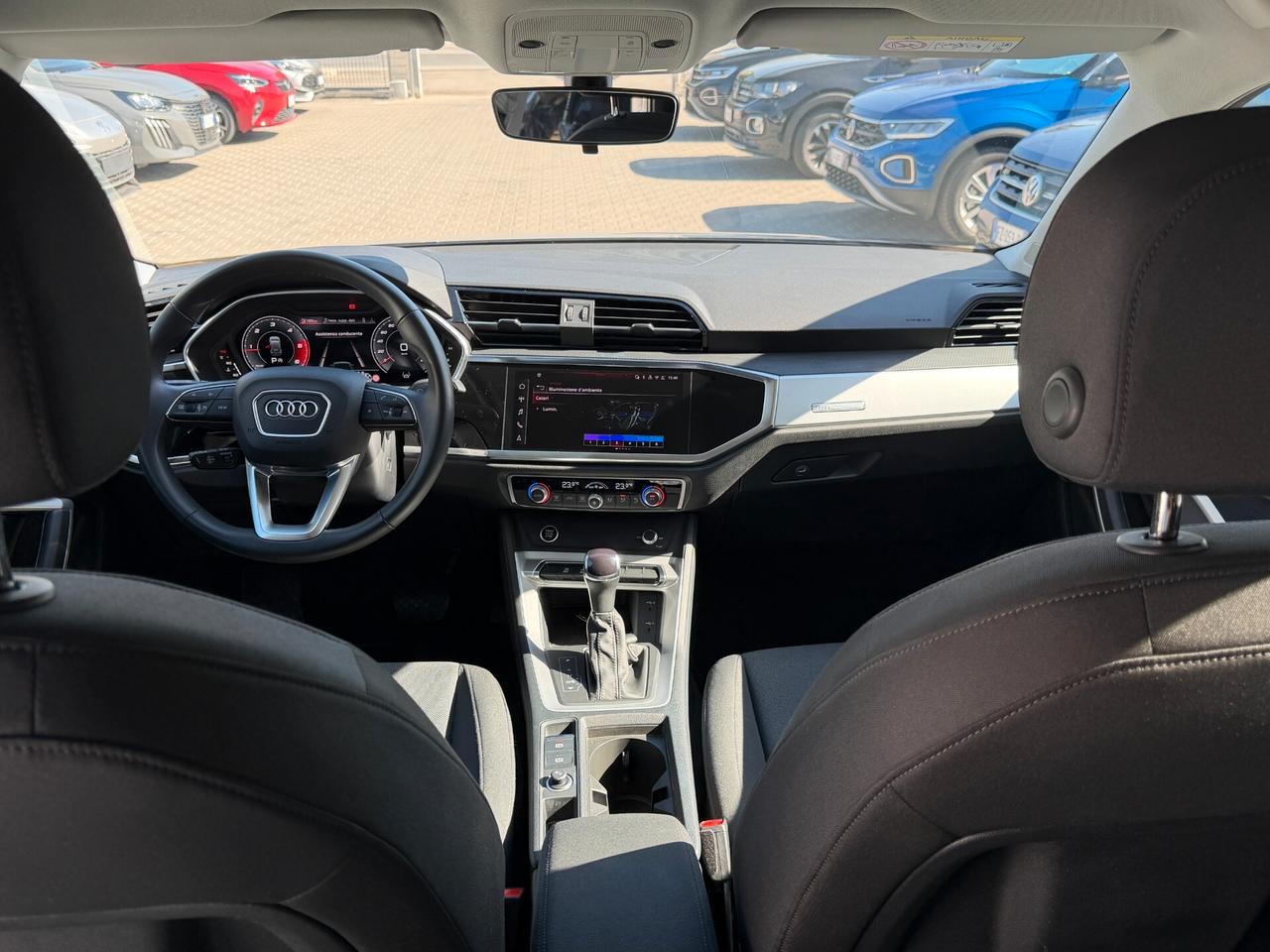 Audi Q3 35 TDI S tronic Identity Black