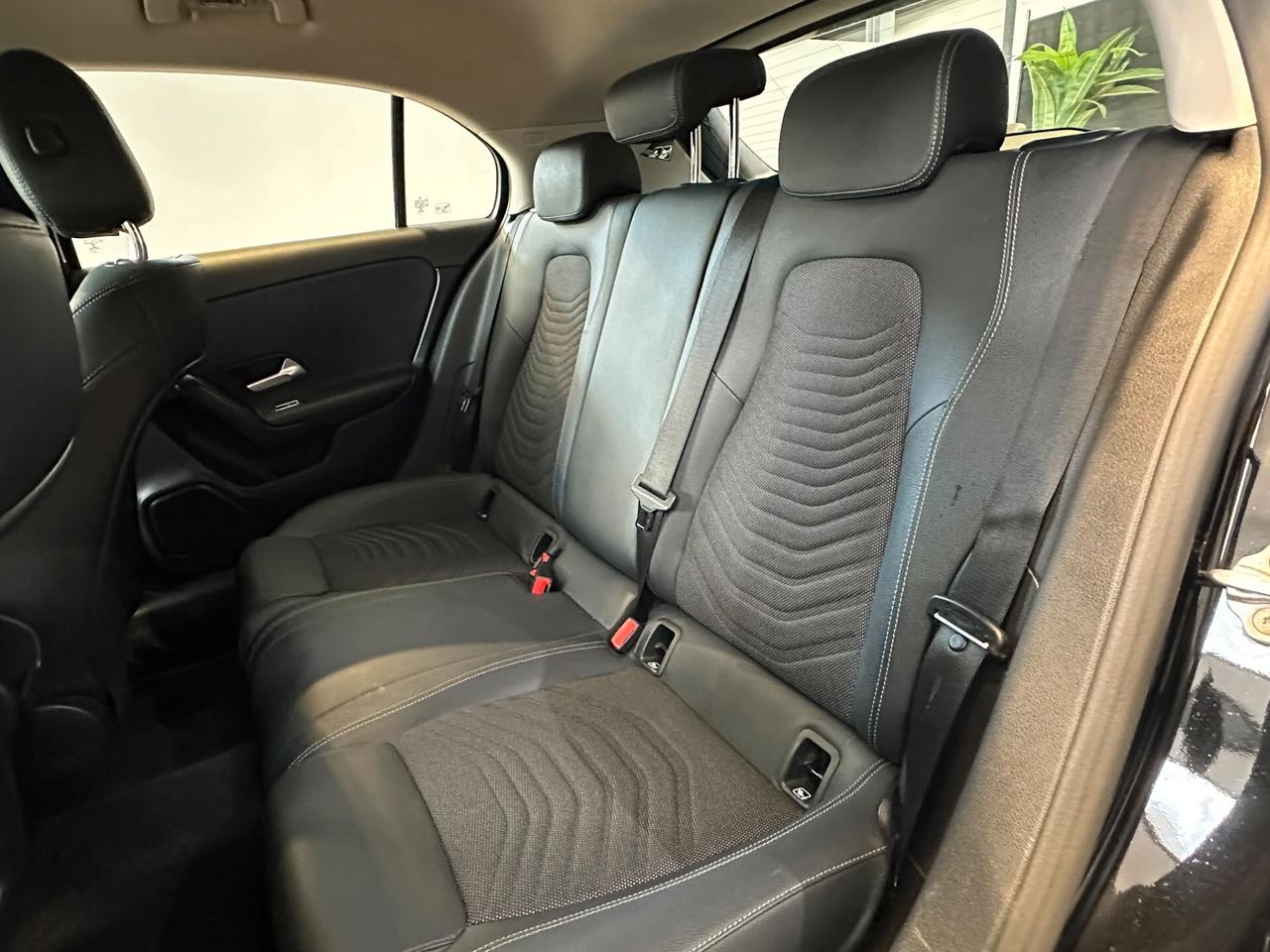 Mercedes-benz A 180 d Automatic Business