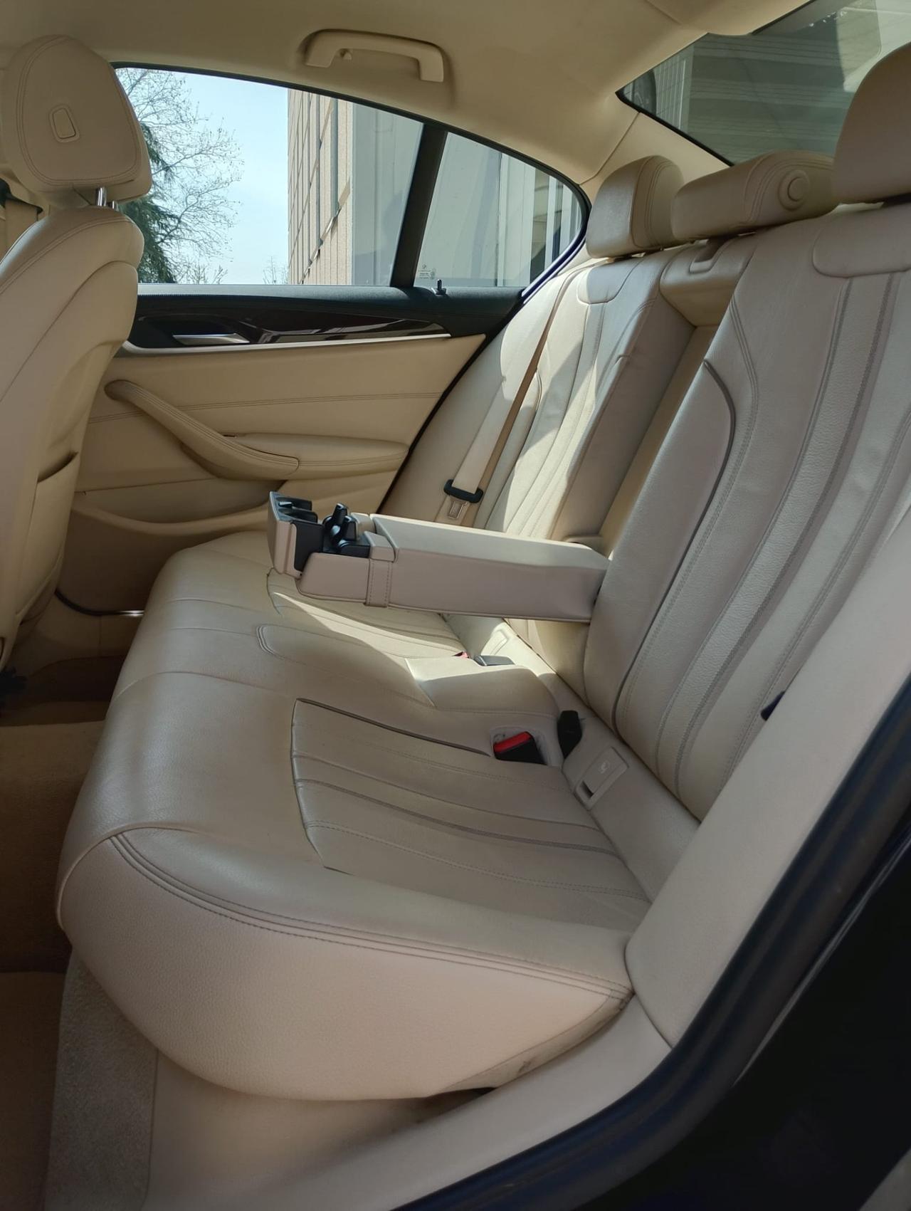 Bmw 520 520d xDrive Luxury