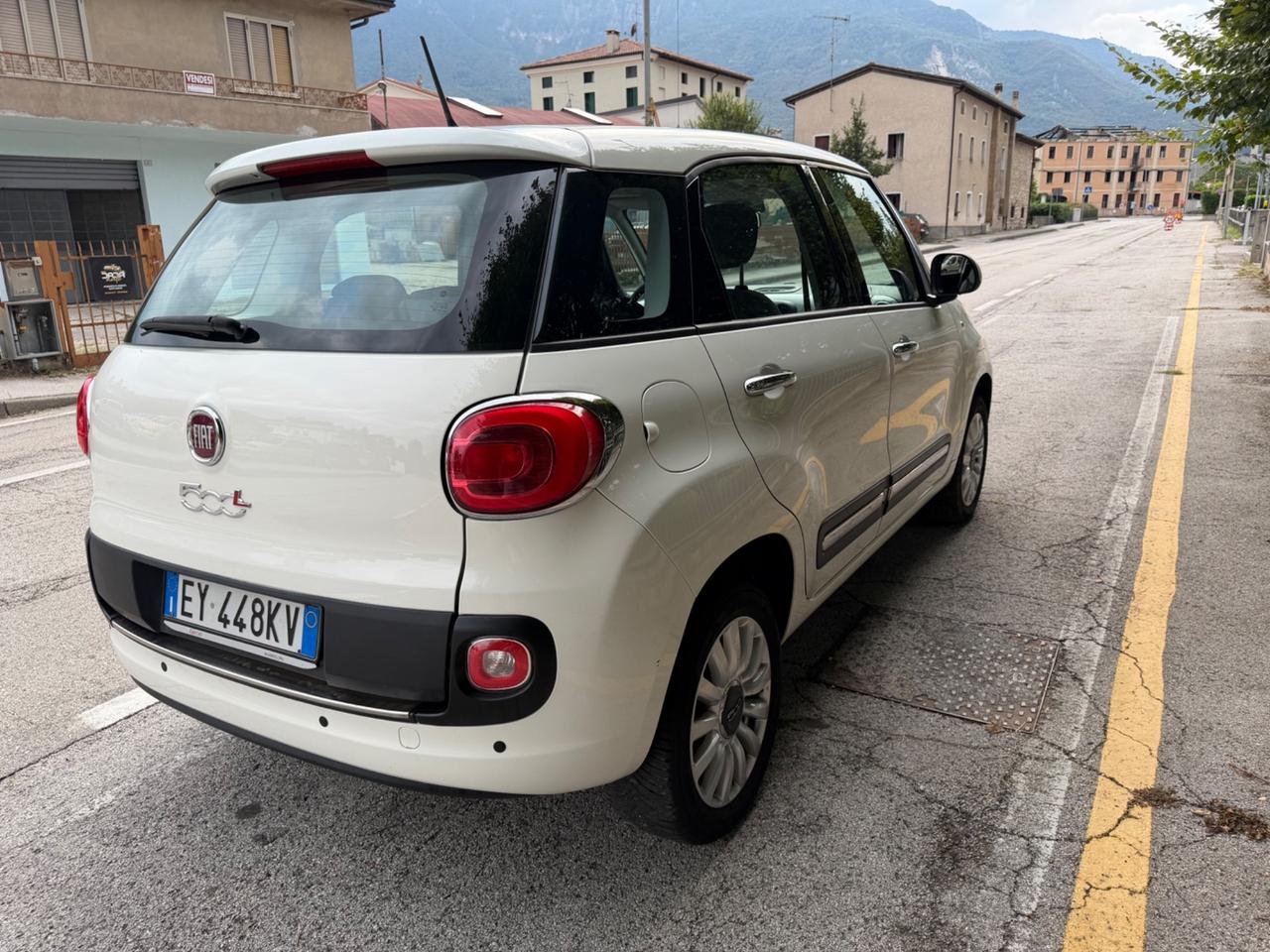 Fiat 500L 0.9 TwinAir Turbo Natural Power Lounge