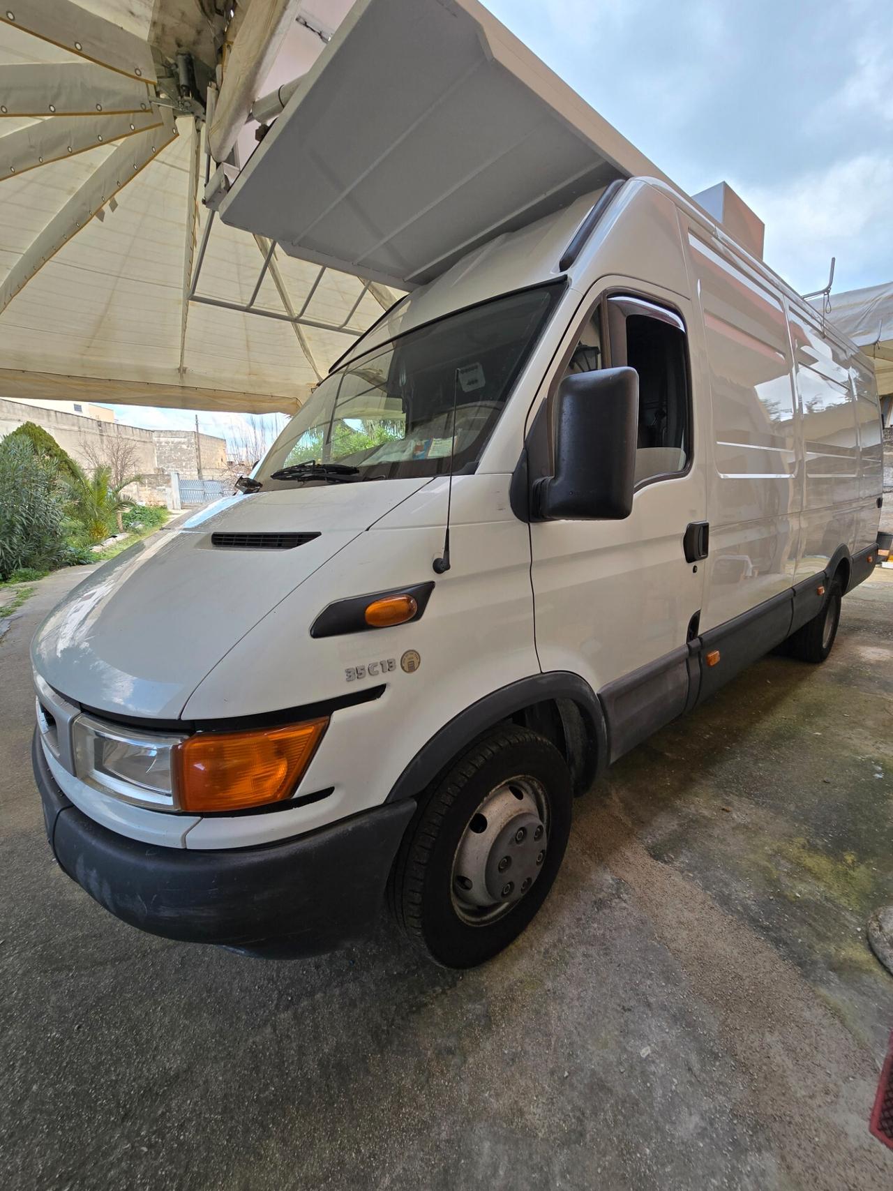 Iveco Daily 2800cc