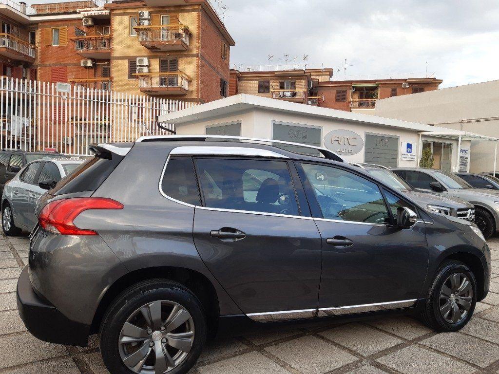 Peugeot 2008 PureTech 82 Allure