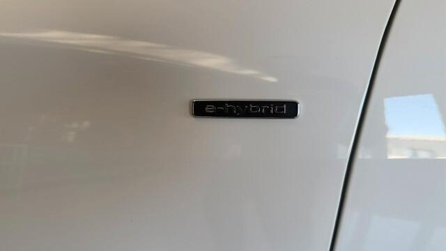Audi Q5 e-hybrid 220 kW S tronic quattro Line Edition