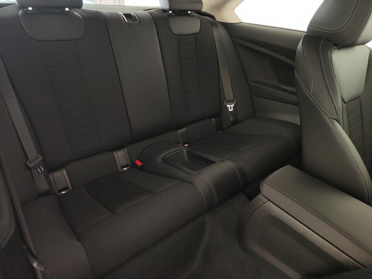 BMW 230i Coupe auto