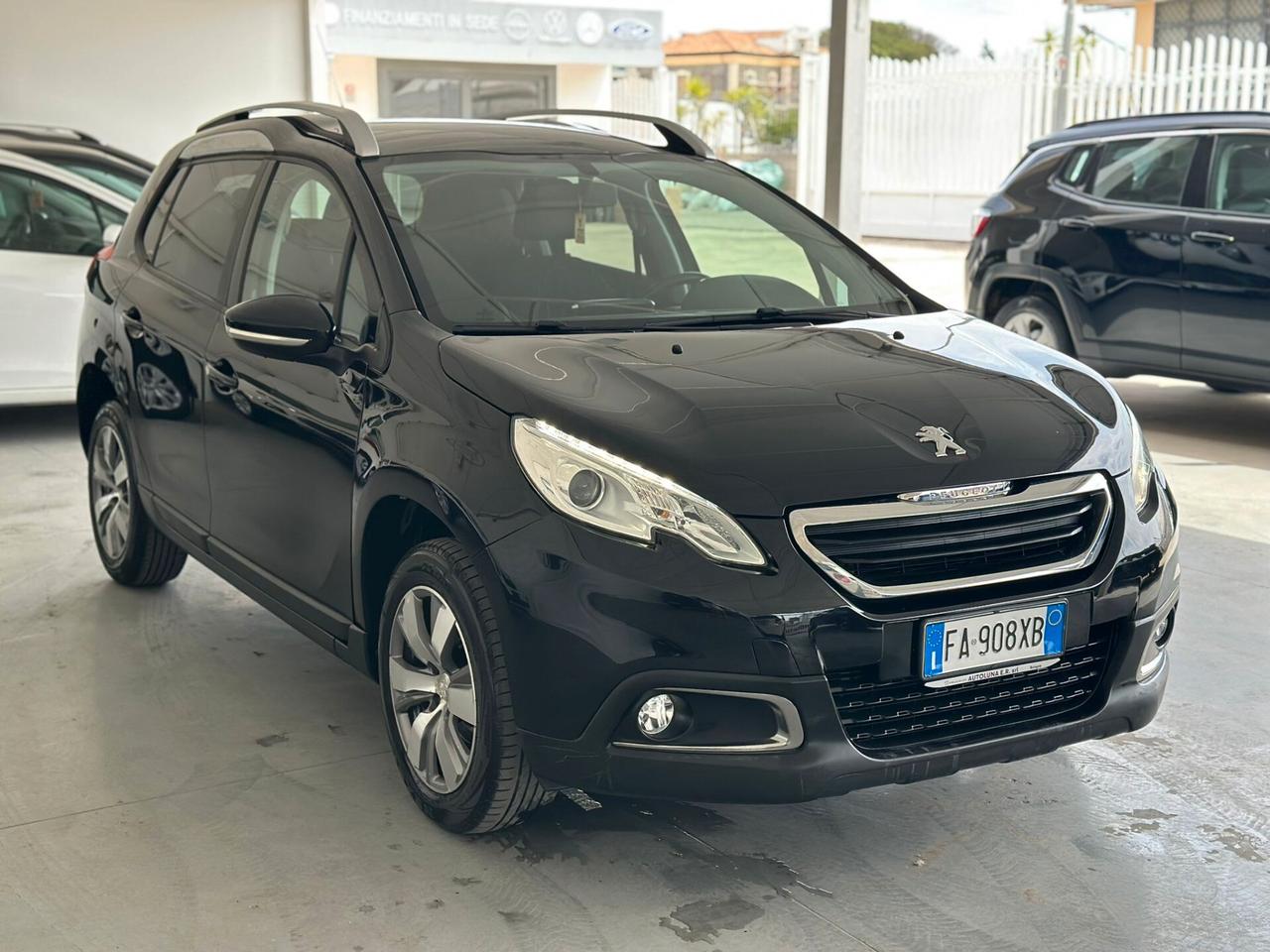 Peugeot 2008 BlueHDi 100 Black Matt 2015