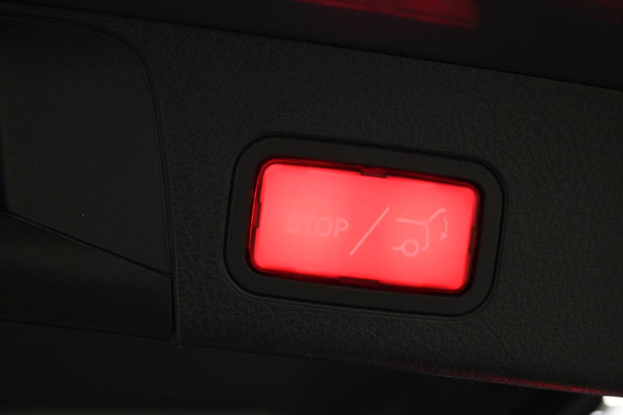 MERCEDES GLB (X247) GLB 200 d Automati...