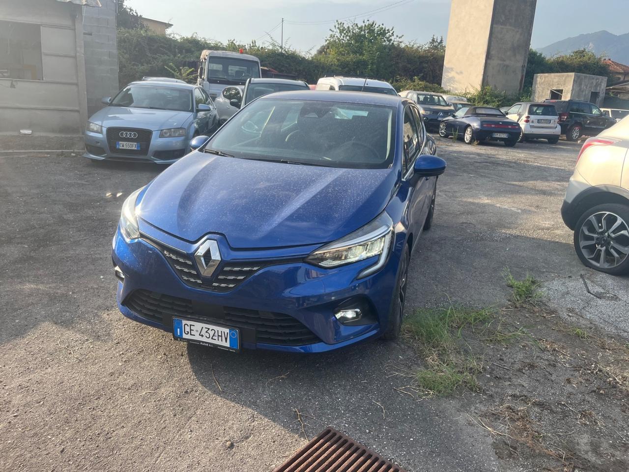 Renault Clio 2022 Hybrid E-Tech