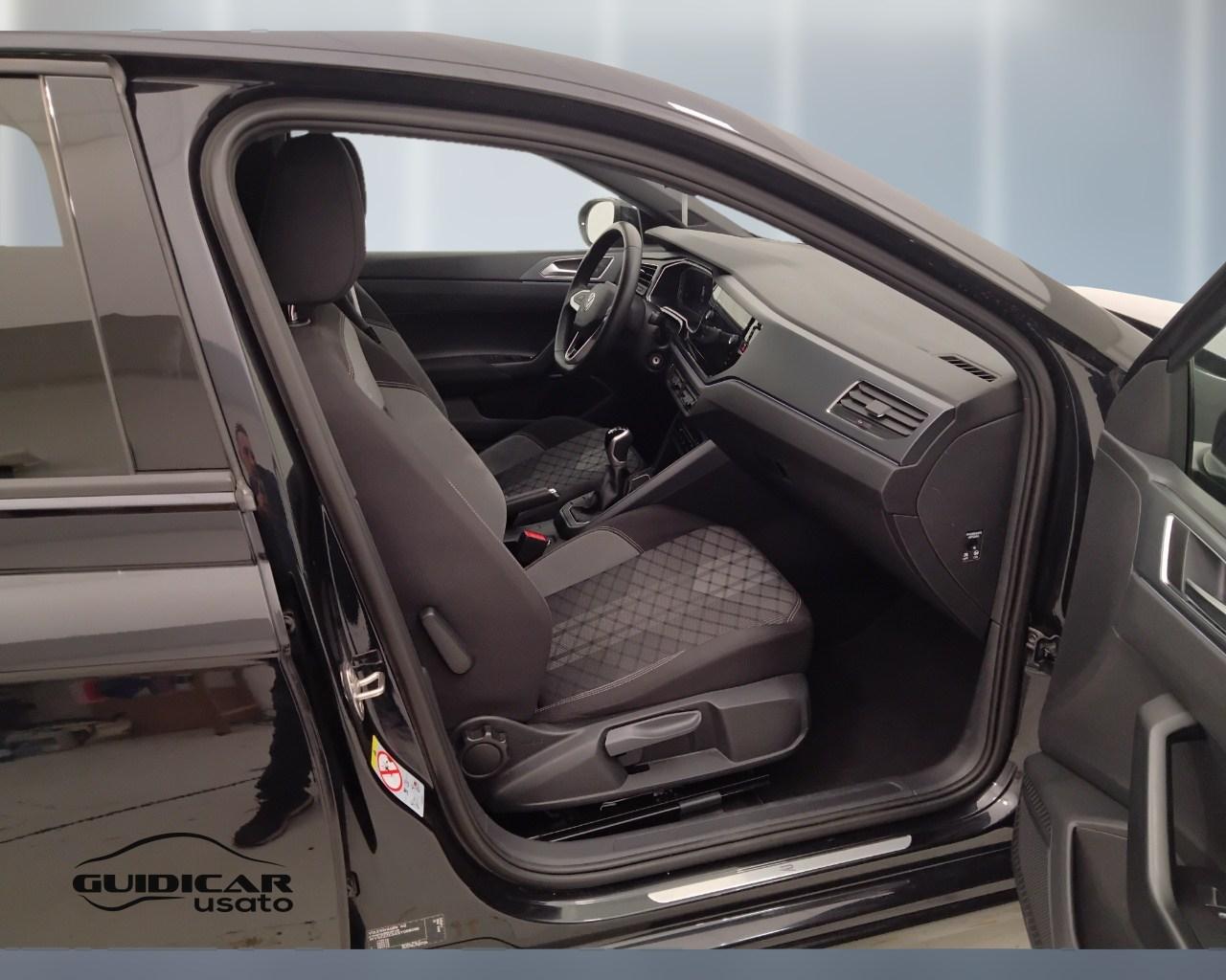 VOLKSWAGEN Taigo - Taigo 1.0 tsi R-Line 115cv