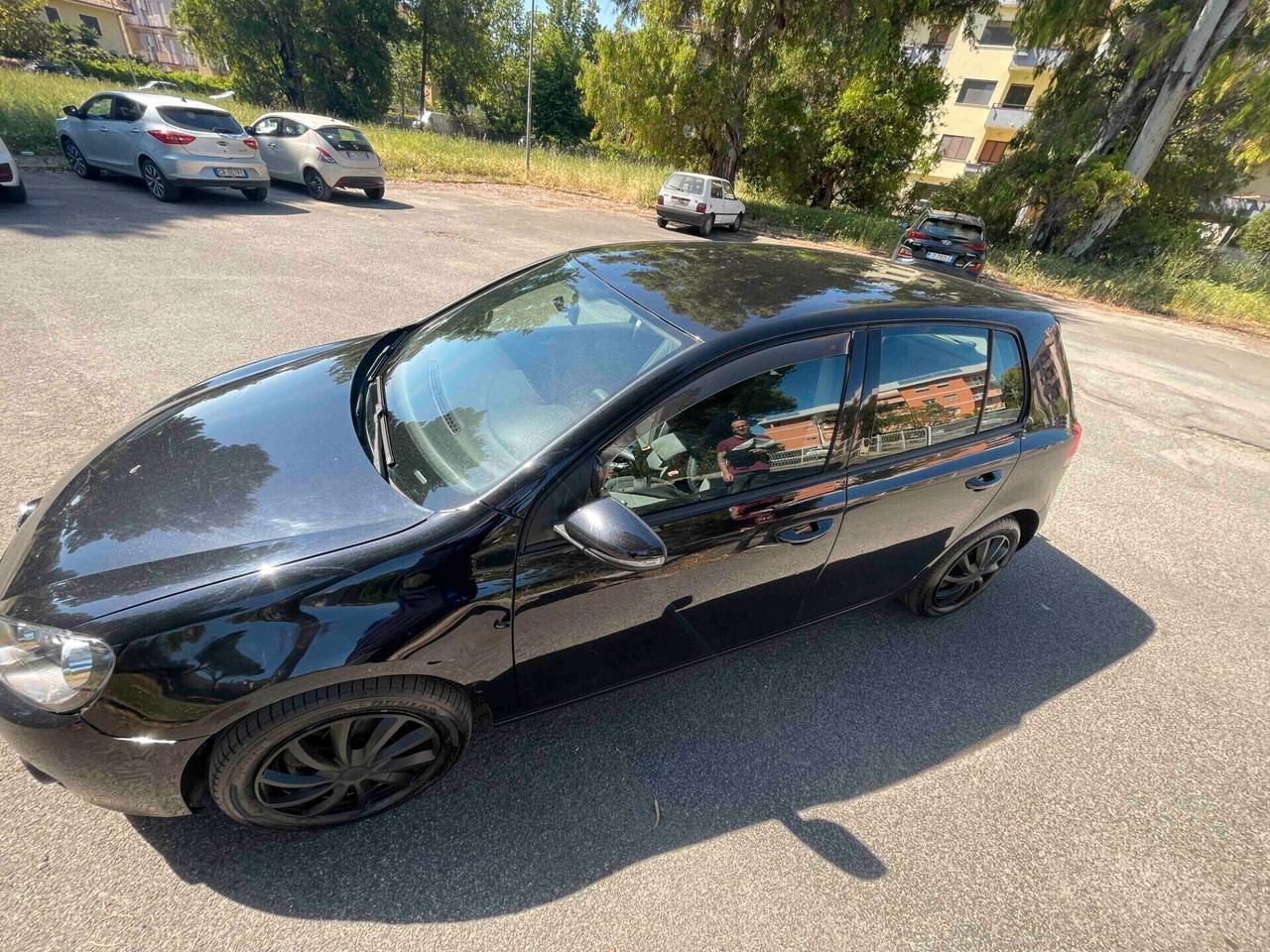 Volkswagen Golf 1.6 TDI Comfortline NEOPATENTATI DITRIBUZIONE OK GOMME NUOVE GARANZIA 24 MESI
