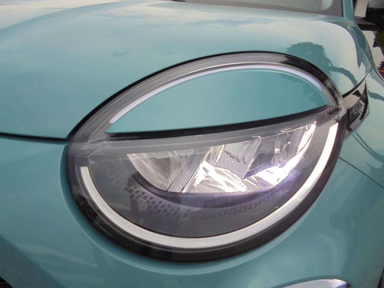 Fiat 600 Hybrid 110 CV DCT MHEV La Prima