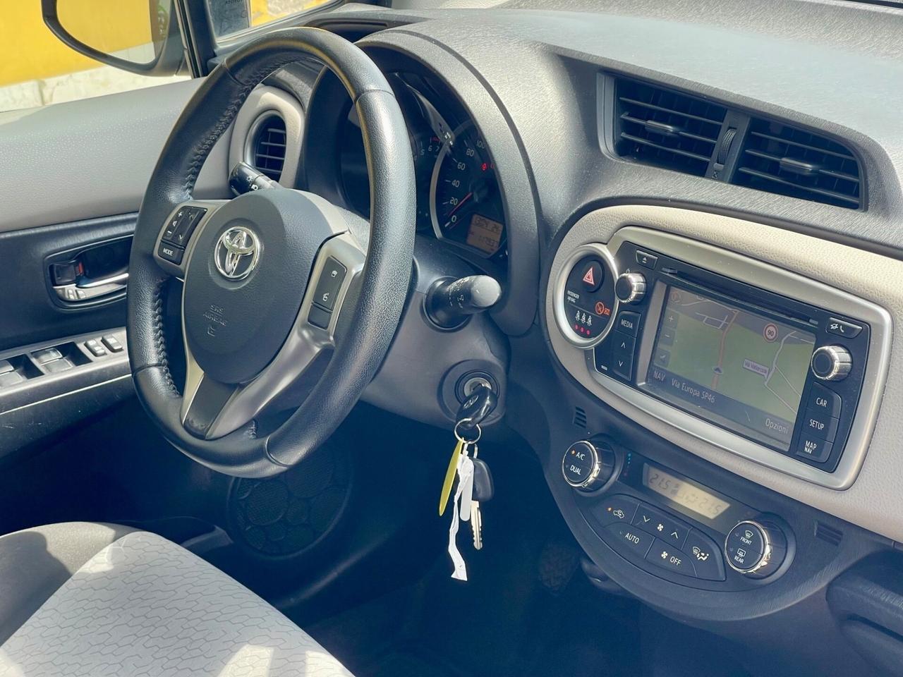 Toyota Yaris 1.0 51kw Lounge OK NEOPATENTATI UNIPR