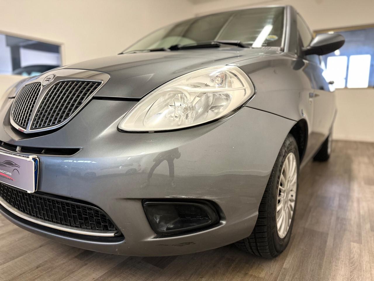 Lancia Ypsilon 1.2 GPL NEOPATENTATI