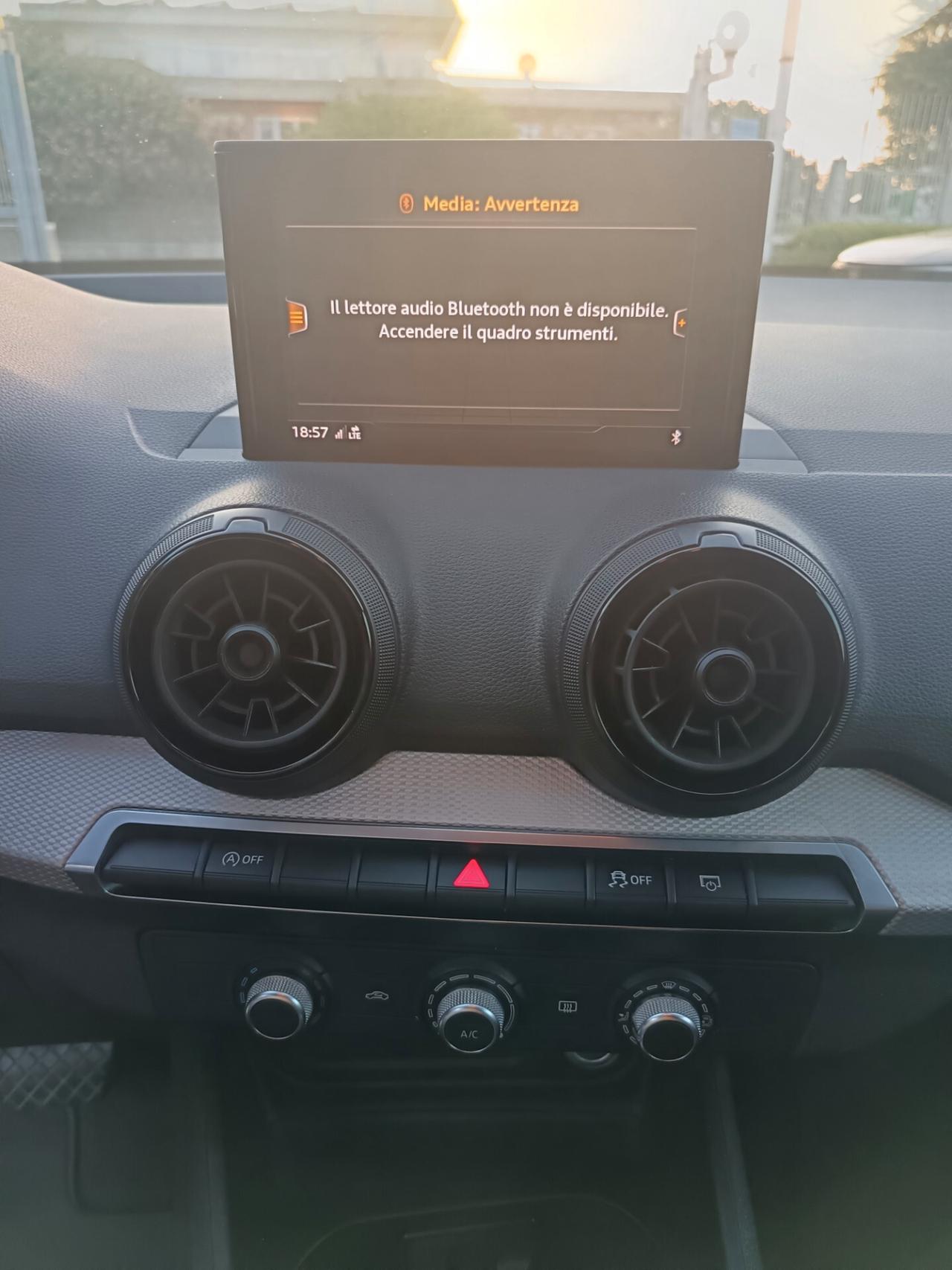 Audi Q2 1.6 TDI S tronic Business