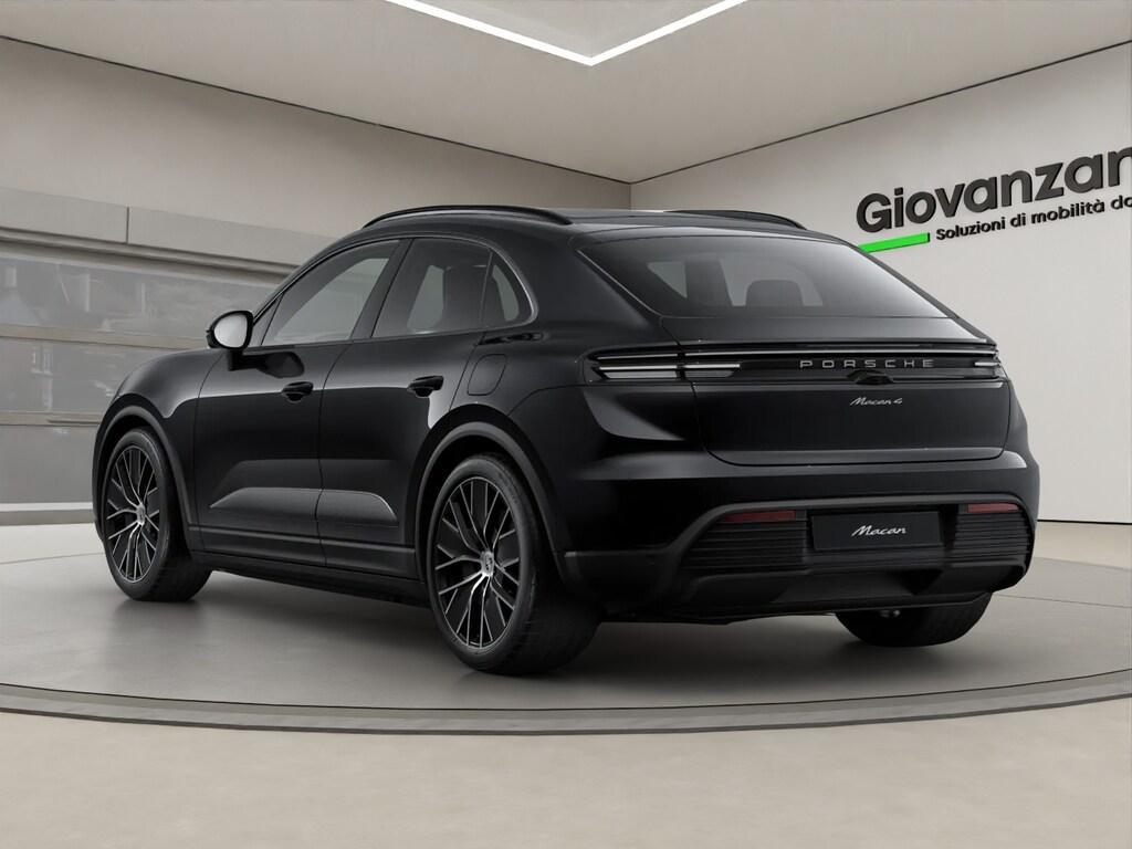 Porsche Macan 4