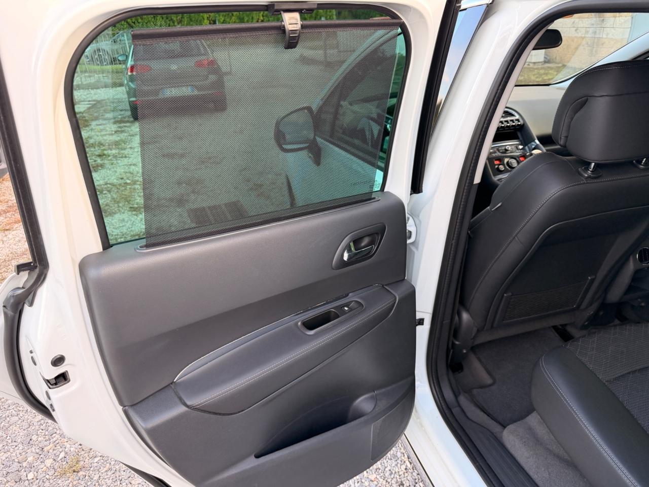 Peugeot 3008 BlueHDi 120 S&S Allure