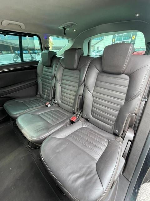 Renault Espace dCi 160CV EDC Energy Initiale Paris 4Control