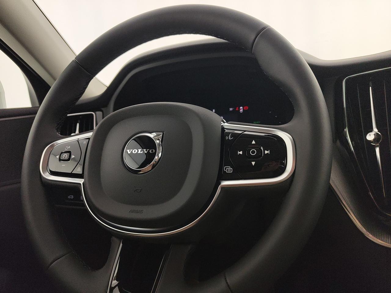 VOLVO XC60 2.0 t6 phev Core awd auto