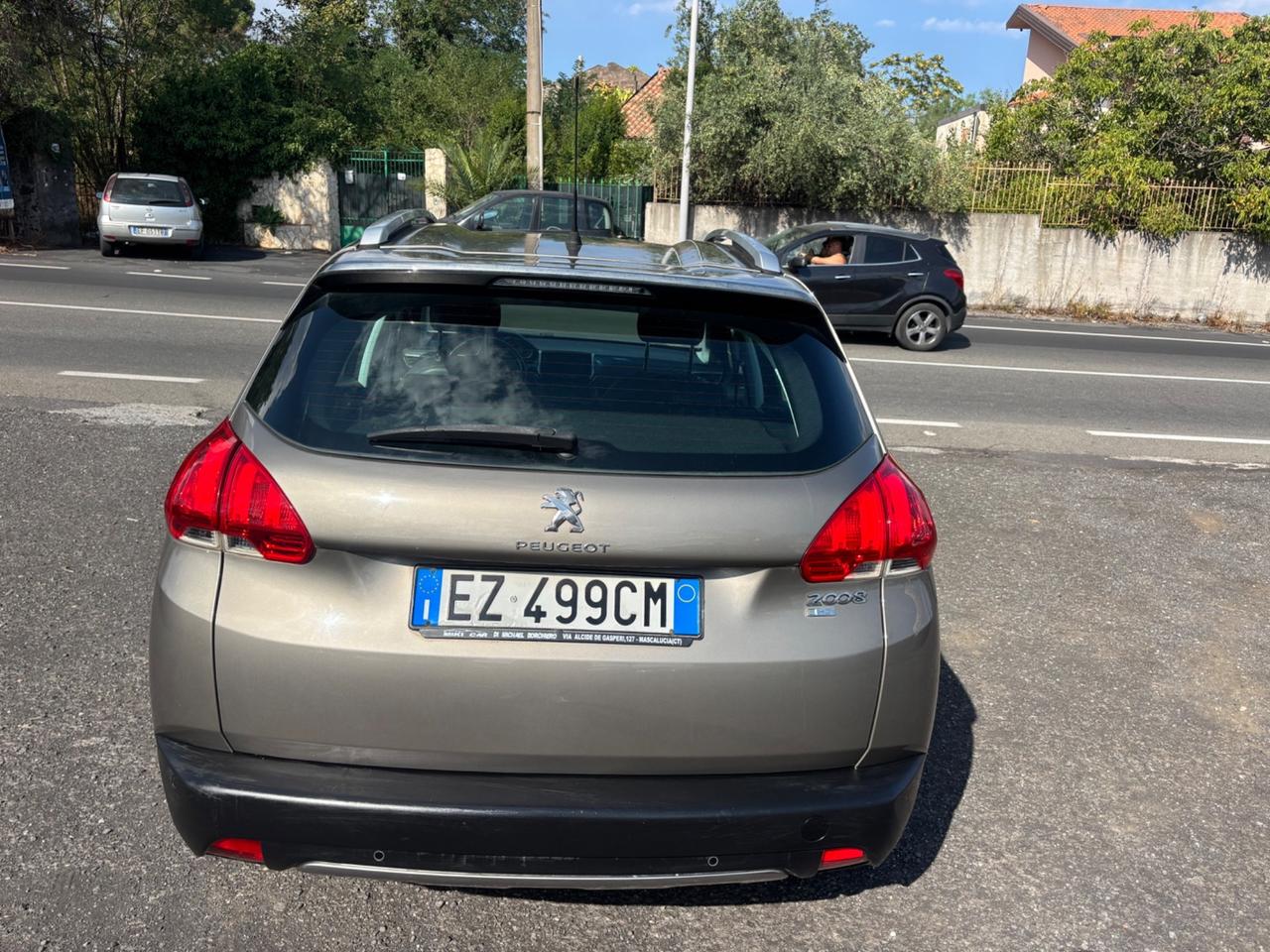 Peugeot 2008 1.6 hdi Allure