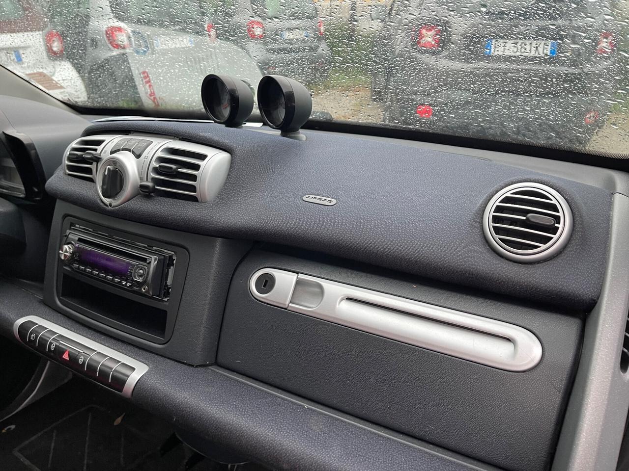 Smart ForTwo 1000 52 kW MHD coupé passion