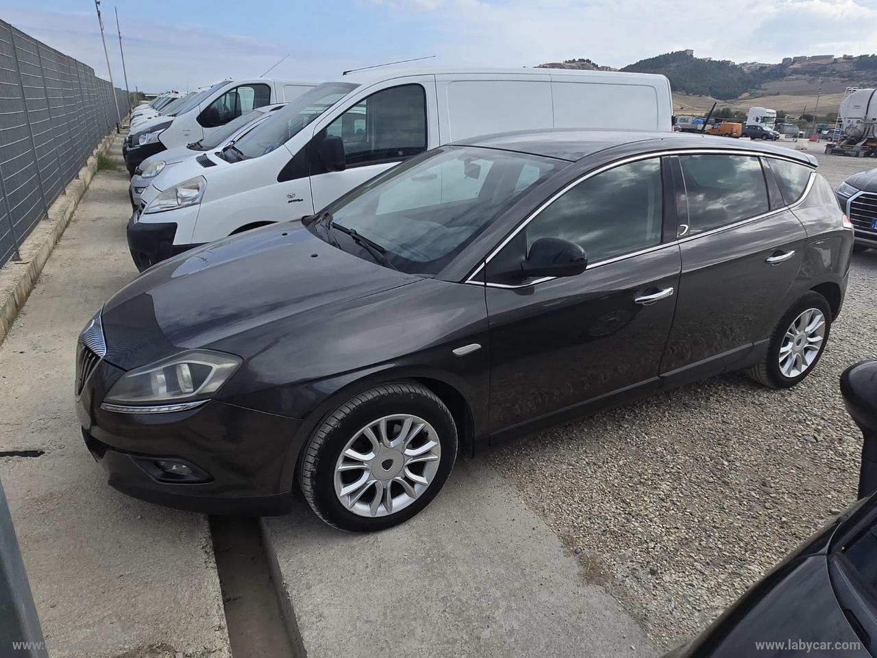 LANCIA Delta 1.6 MJT Platino