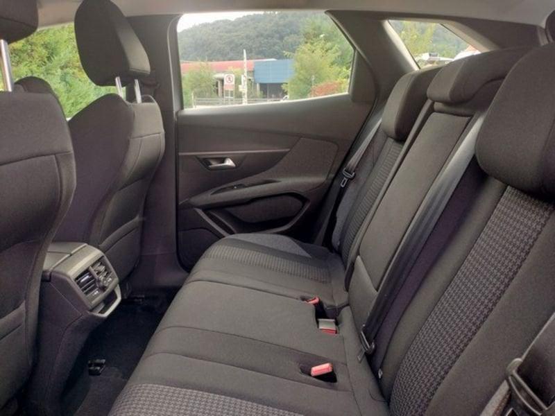 Peugeot 3008 BlueHDI 130 EAT8 S&S Active