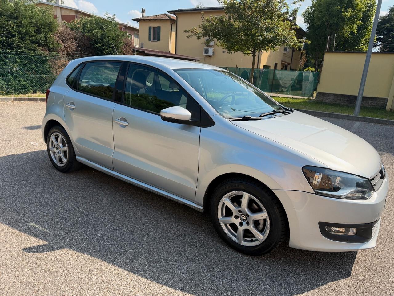 Volkswagen Polo 1.2 Gpl - NEOPATENTATI - 12 MESI DI GARANZIA -