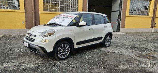 Fiat 500l 1.4 95cv cross km68.000-PER NEOPATENTATI