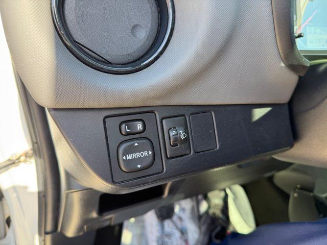 TOYOTA Yaris 1.4 D-4D Style FULL OPTIONAL
