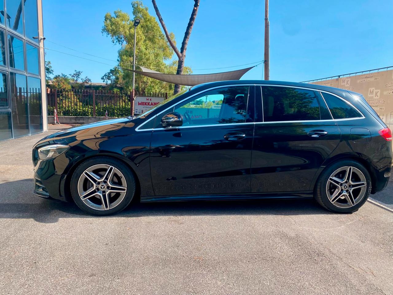 Mercedes-benz B 180 d AMG Premium TAGL. UFFICIALI